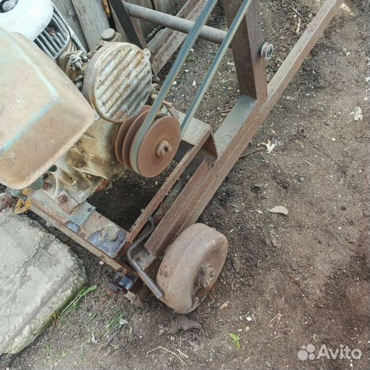 Циркулярка станок зид 5. лс.бу