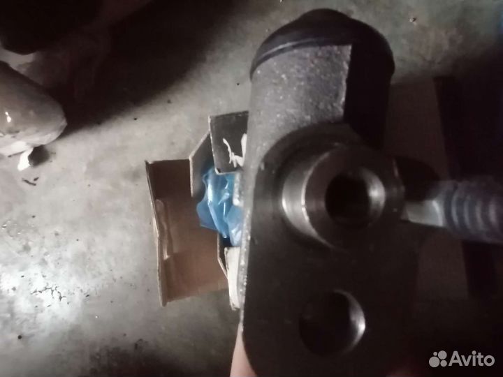 Тормозной цилиндр газ 3308,газ 66