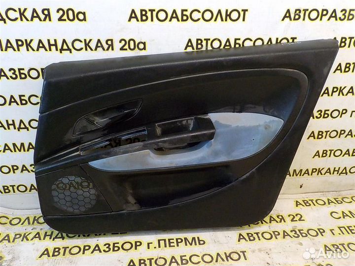 Обшивка двери передней правой Fiat Grande Punto