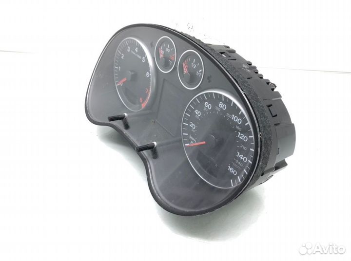 Щиток приборов (приборная панель) Audi A3 8P 1.6 I
