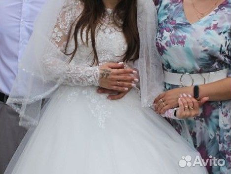 Свадебное платье