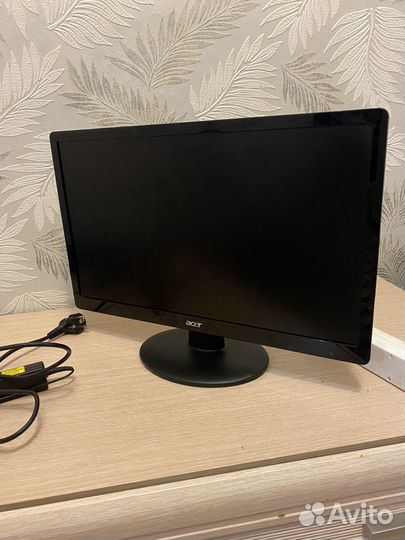 Монитор acer