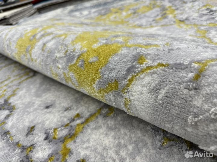 Ковер 1.5х4.0 м новый