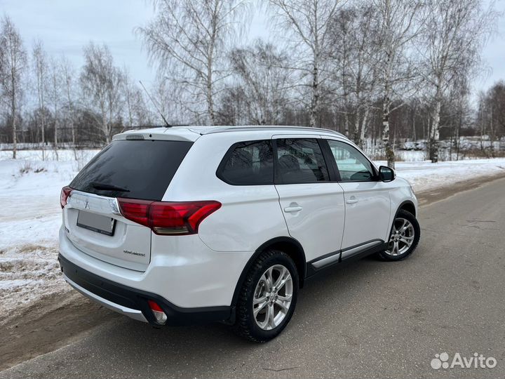 Mitsubishi Outlander 2.0 CVT, 2016, 138 000 км