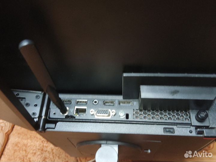 Lenovo ThinkCentre M715q