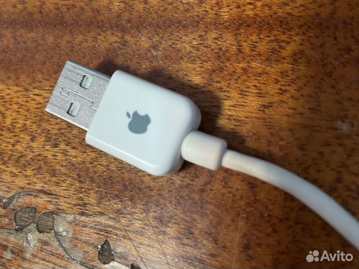 Кабель оригинальный для iPod