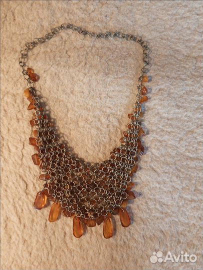Янтарное колье