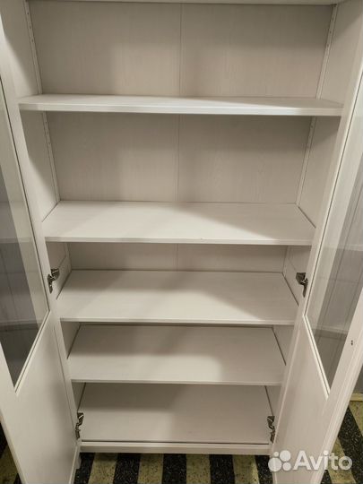 Шкаф-витрина IKEA hemnes оригинал