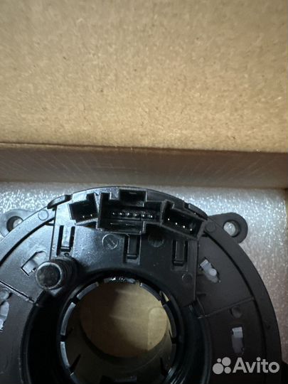 Шлейф подрулевой BMW 61318379091