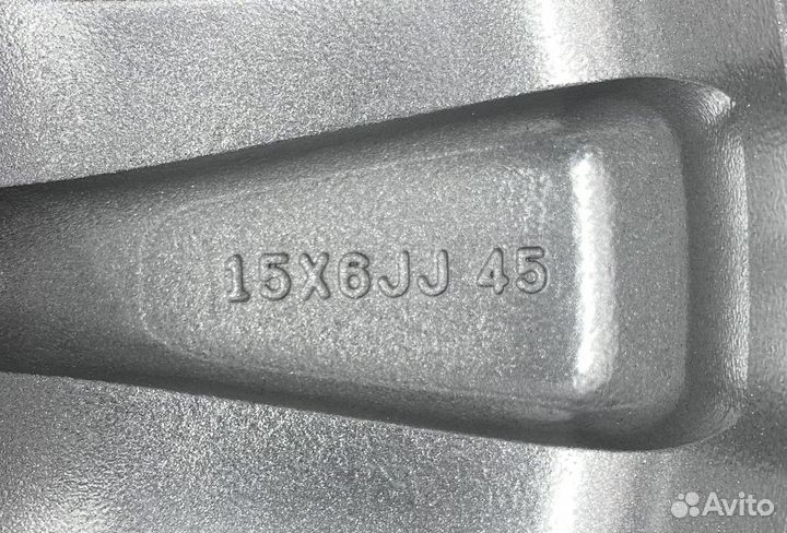 Диски оригинальные Toyota R15 5/100 цо 54.1 мм