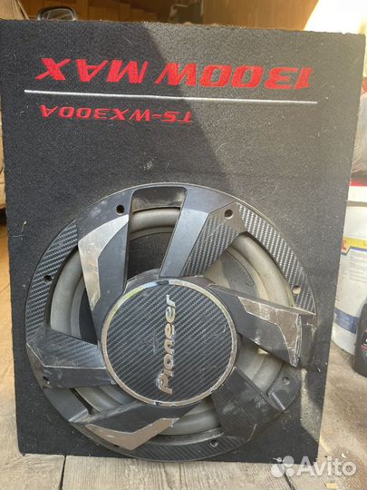 Активный сабвуфер