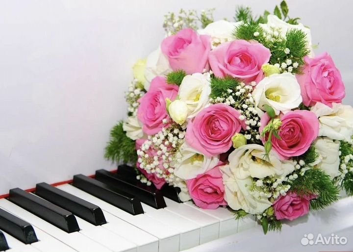 Преподаватель по фортепиано с 40-летним стажем