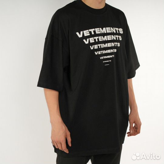 Футболка Vetements Pyramid