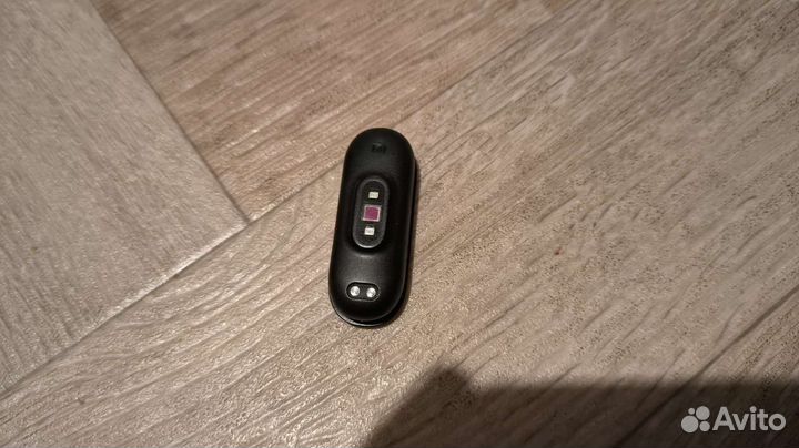 Часы xiaomi mi band 4