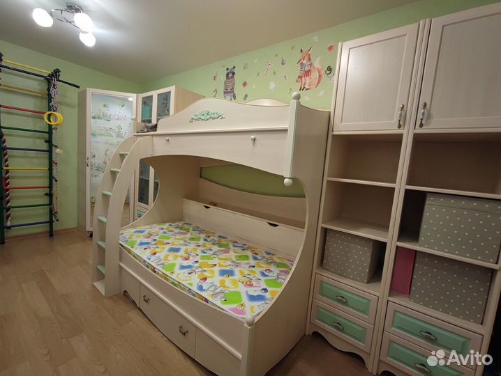 Детская мебель, гарнитур, двухъярусная кровать