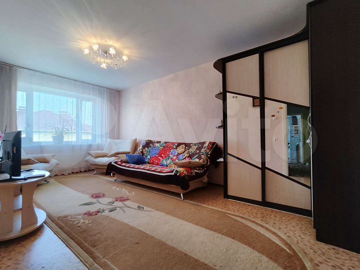 3-к. квартира, 65 м², 4/4 эт.