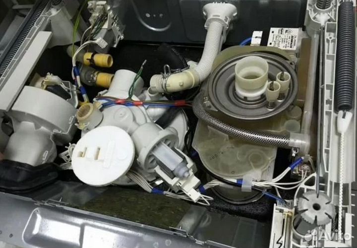 Ремонт стиральных машин и холодильников