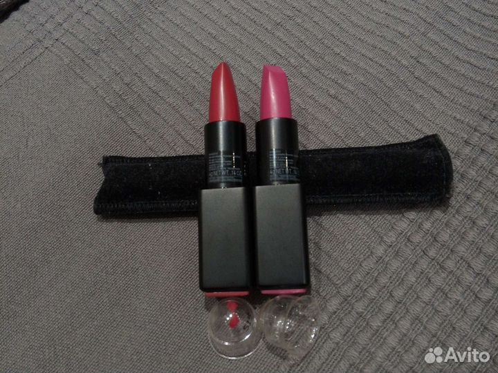 Shiseido ModernMatte Помада 515, 518