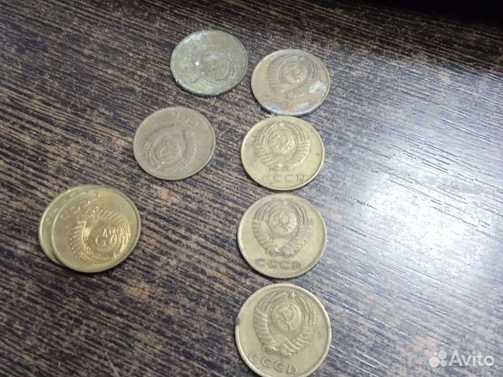 Монета