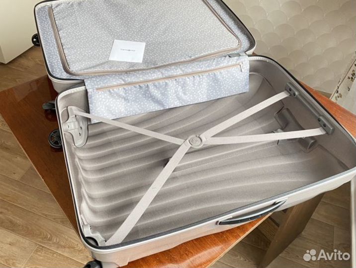 Чемоданы Samsonite Cosmolite M, XL новые