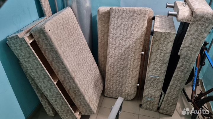 Диван угловой