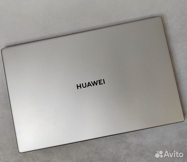 Huawei MateBook D15 Ryzen 5 5500U\16GB\512GB