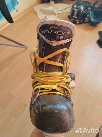 Хоккейные коньки bauer vapor х3