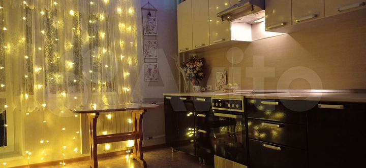 2-к. квартира, 56,6 м², 8/10 эт.