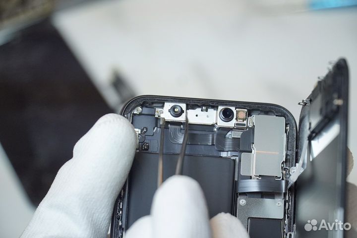 Замена стекла iPhone и ремонт iPhone и iPad