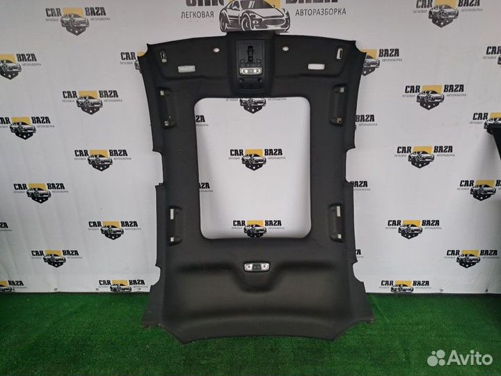 Обшивка потолка Audi Q3