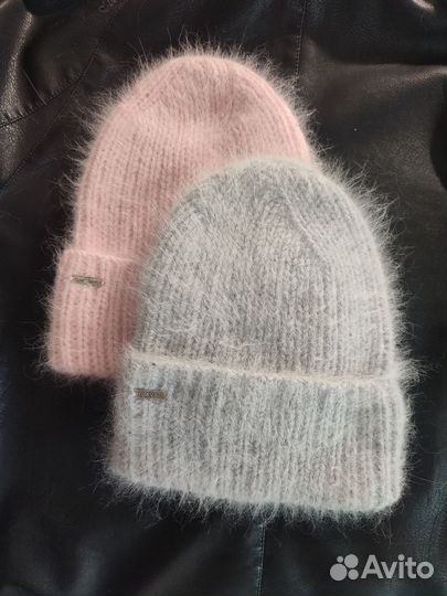 Шапка зимняя с отворотом вязанная