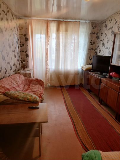 2-к. квартира, 42 м², 3/5 эт.