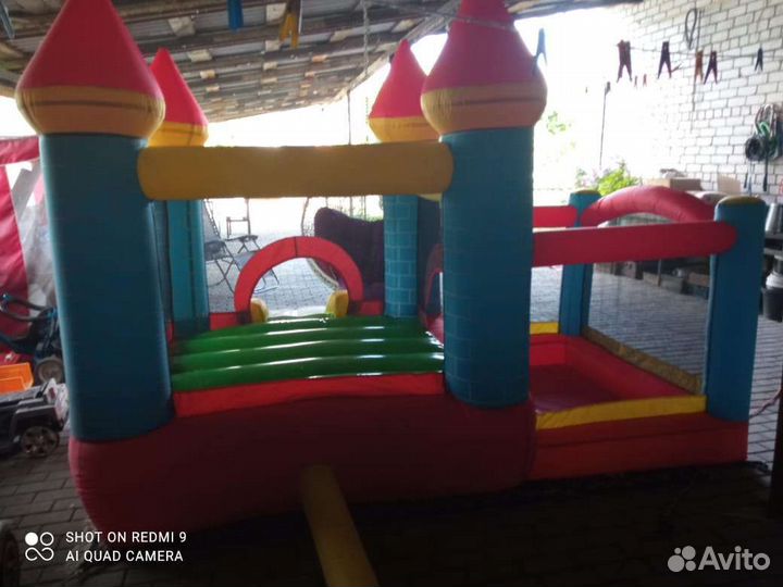 Игрушка Замок (надувной детский батут)