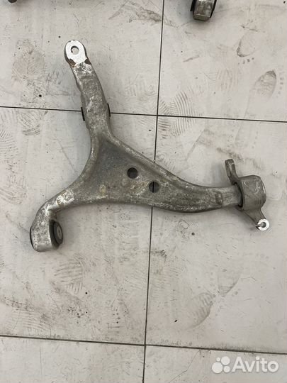 Оригинальные рычаги W166