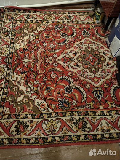 Ковер шерстяной