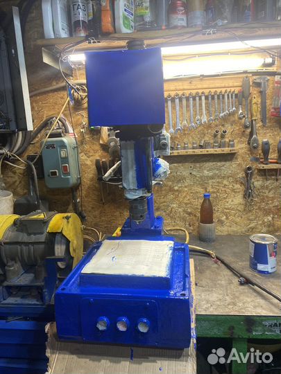 Сверлильный станок 2М112
