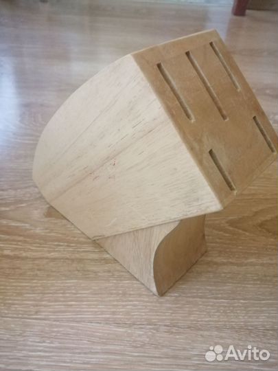 Подставка деревянная для ножей
