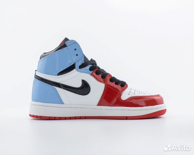 Женские Кроссовки Nike Air Jordan 1 Retro High OG