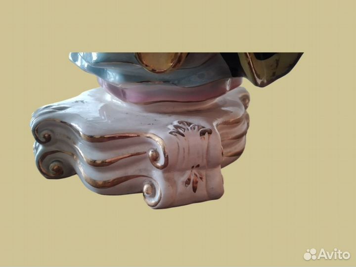 Скульптура фарфоровая Танцовщица винтажная