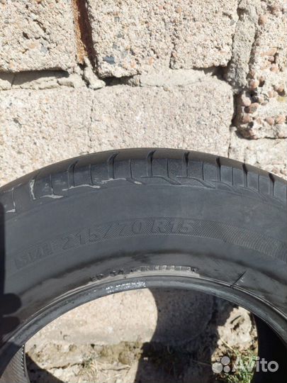 Bridgestone S402 215/70 R15