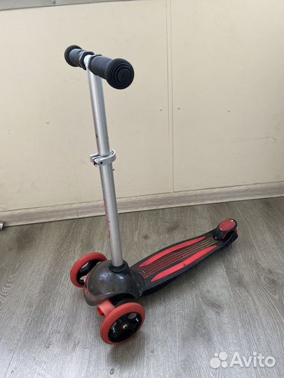 Самокат трехколесный Capella