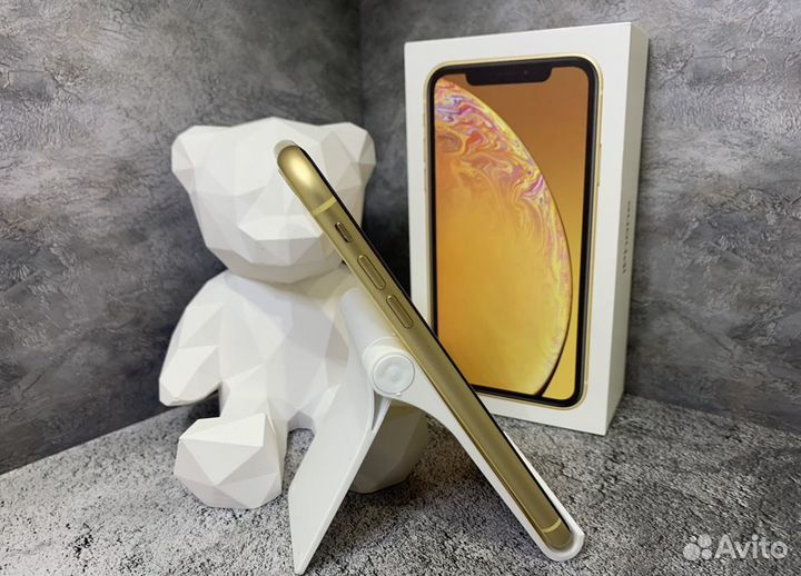 iPhone Xr, 64 ГБ