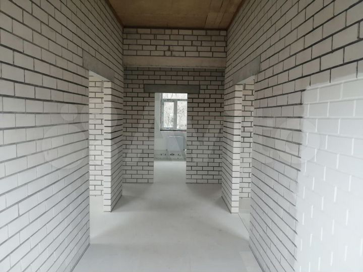 3-к. квартира, 97 м², 1/1 эт.