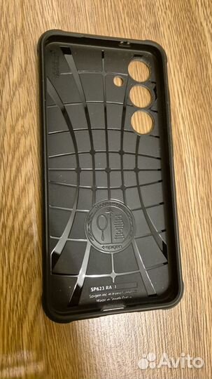 Чехол Spigen для Samsung Galaxy S24 - Rugged Armor