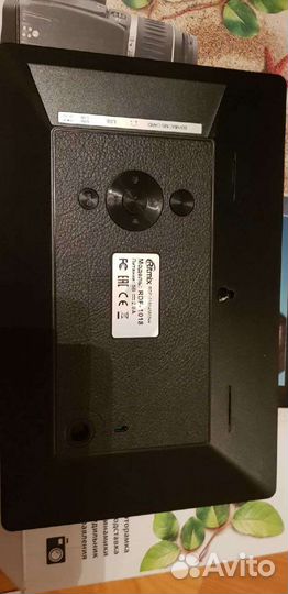 Цифровая фоторамка Ritmix Rdf-1018