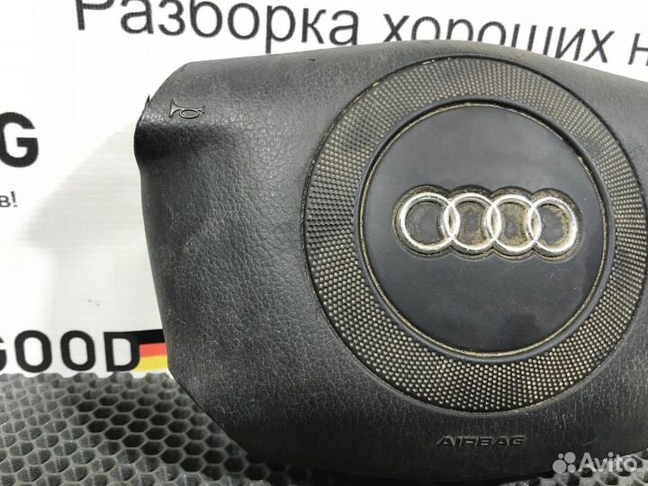 4B0880201AL Подушка безопасности водителя Audi A4