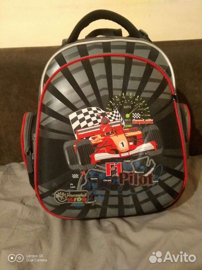 Рюкзак для мальчика школьный