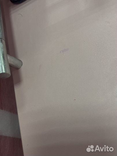 Этажерка на колесиках