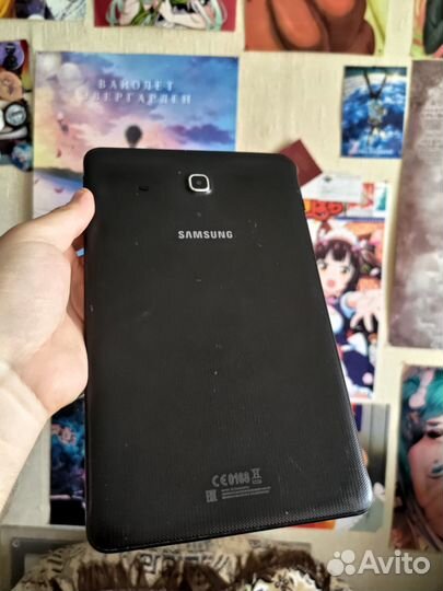 Samsung Galaxy Tab E SM-T561