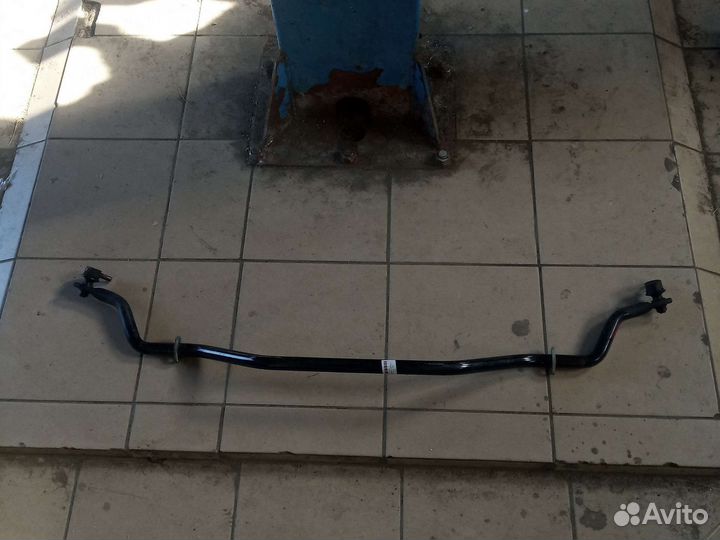 Стабилизатор поперечной устойчивости передний